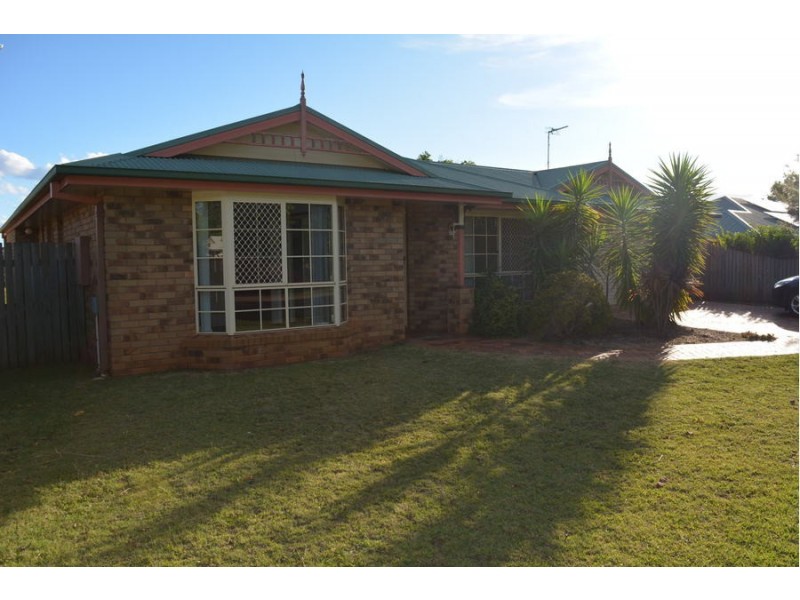 18 Malt Court, Kearneys Spring QLD 4350