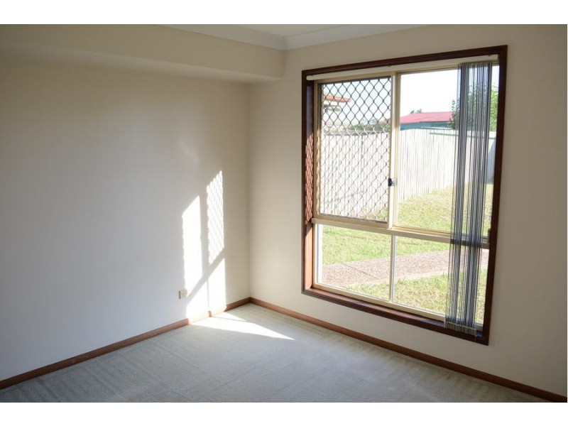 18 Malt Court, Kearneys Spring QLD 4350