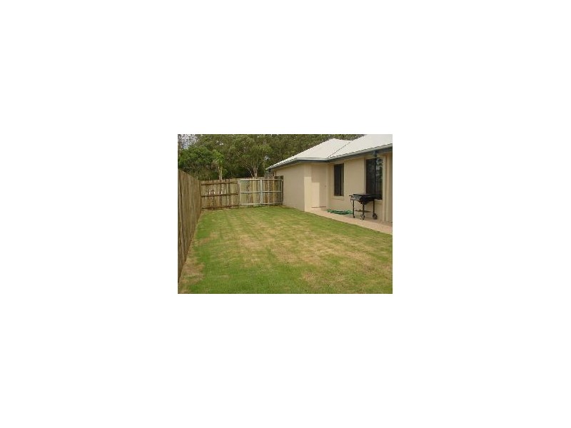 15 Fadden Crescent, Middle Ridge QLD 4350