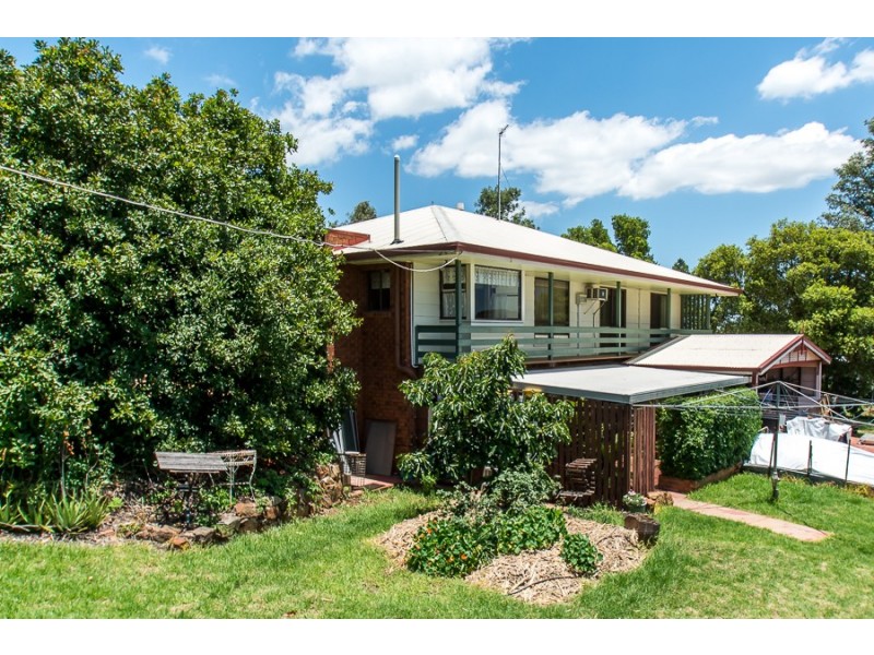 9-15 Rosevale Street, Darling Heights QLD 4350