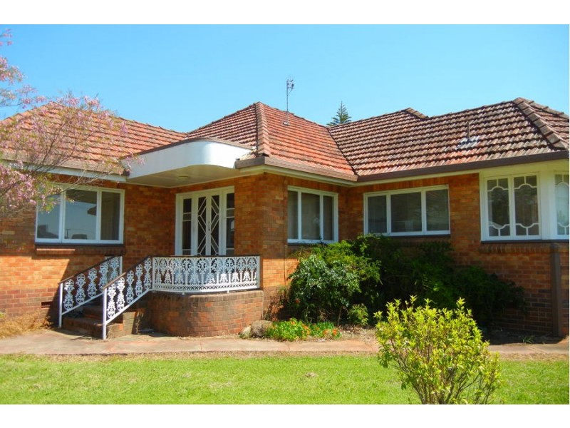 9 Goggs Street, Toowoomba City QLD 4350