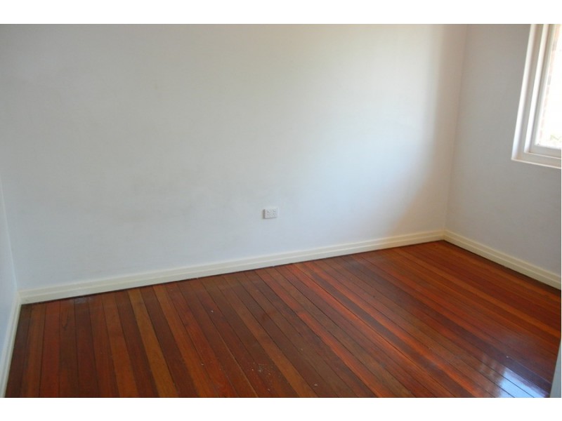 9 Goggs Street, Toowoomba City QLD 4350