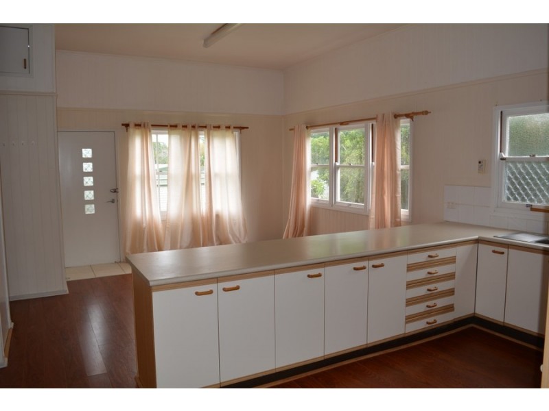 19 Edward Street, East Toowoomba QLD 4350