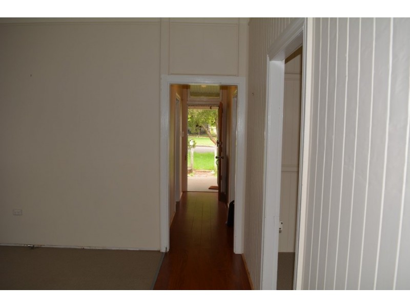 19 Edward Street, East Toowoomba QLD 4350