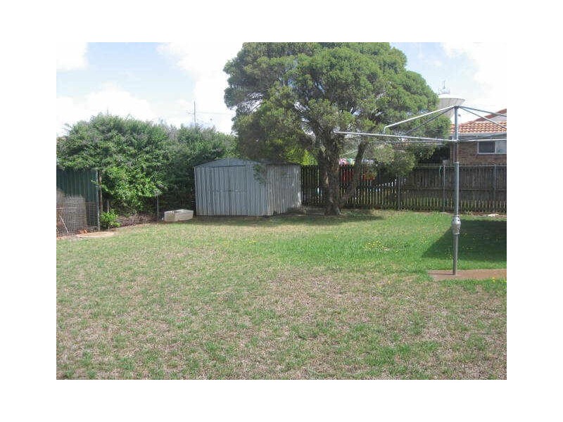 7 Mahogany Street, Glenvale QLD 4350