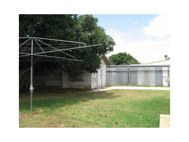 20 Cay Street, NEWTOWN, Toowoomba QLD 4350