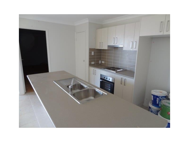21 Trevean Drive, Kleinton QLD 4352