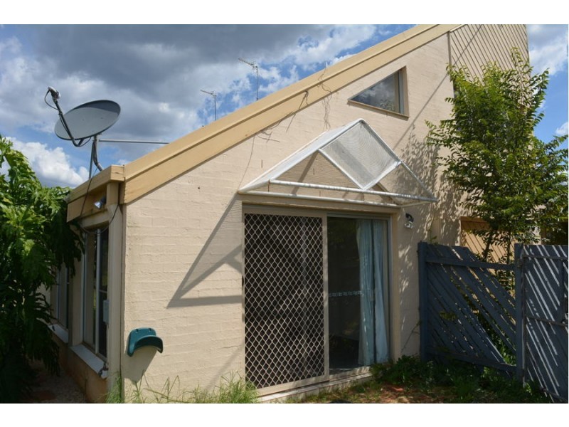 1/74 Platz Street, Darling Heights QLD 4350