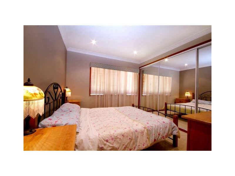 27 Skehan Street, Centenary Heights QLD 4350