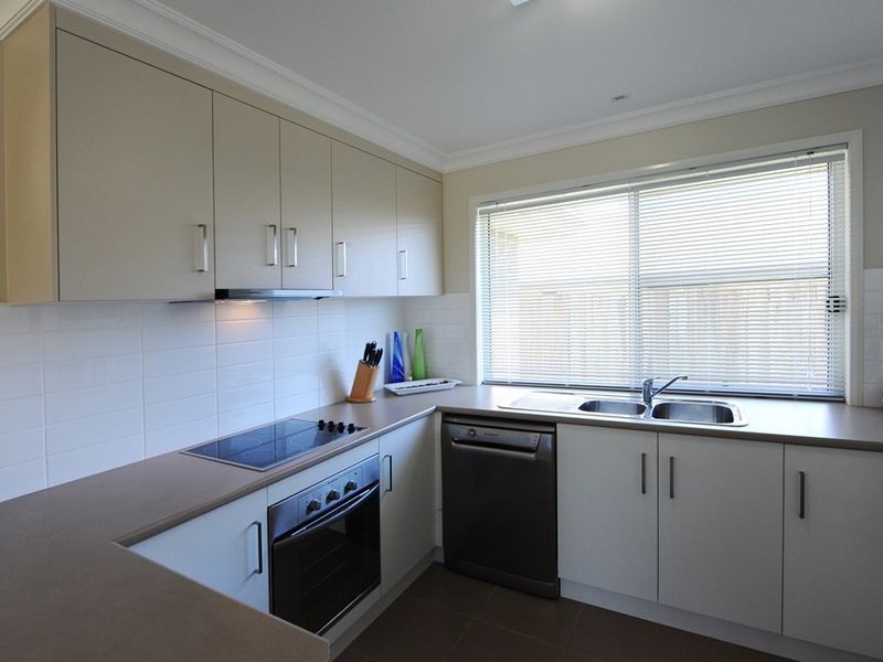 29 Barambah Street, Glenvale QLD 4350