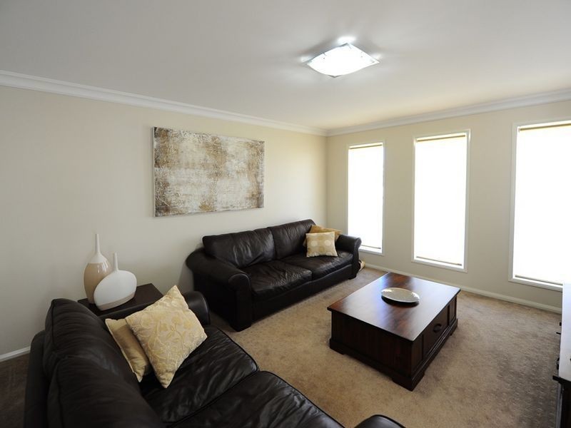 29 Barambah Street, Glenvale QLD 4350