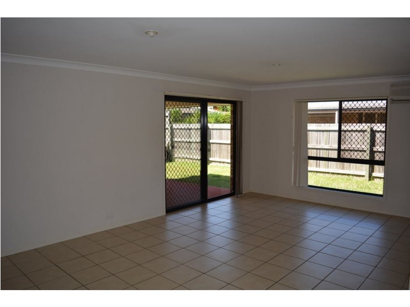 6 Bulloo Street, Glenvale QLD 4350