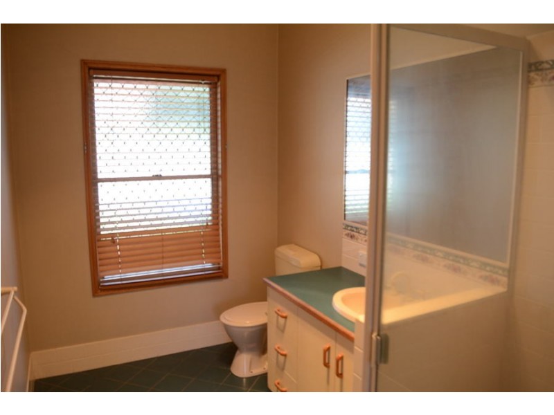 109 Hursley Road, Glenvale QLD 4350