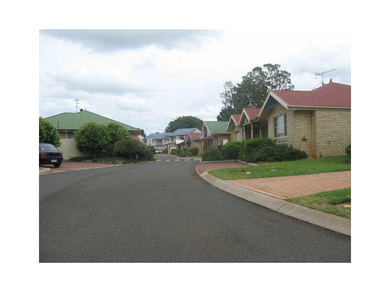 20/279 Mackenzie Street, Middle Ridge QLD 4350