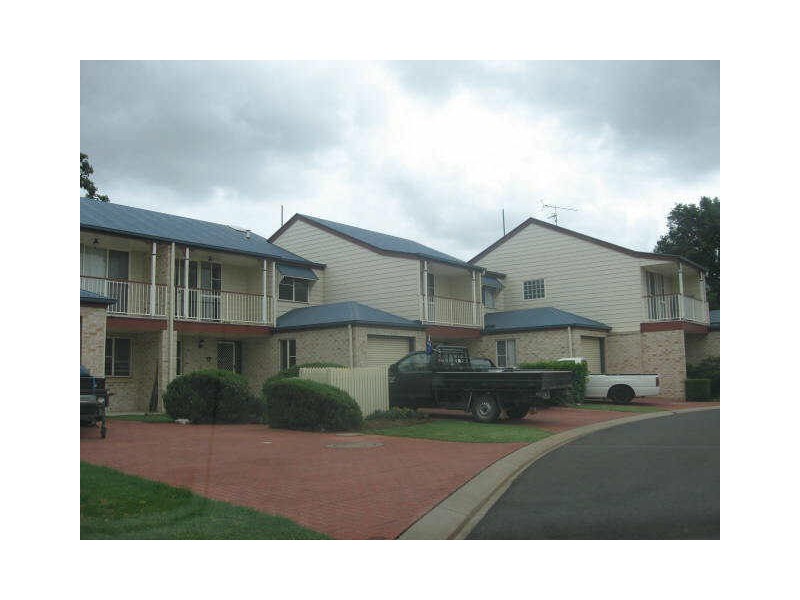 20/279 Mackenzie Street, Middle Ridge QLD 4350