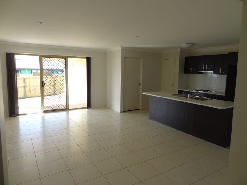 5 Devoran Street, Kleinton QLD 4352