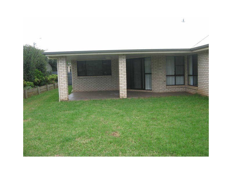 19 Paddington Court, Middle Ridge QLD 4350
