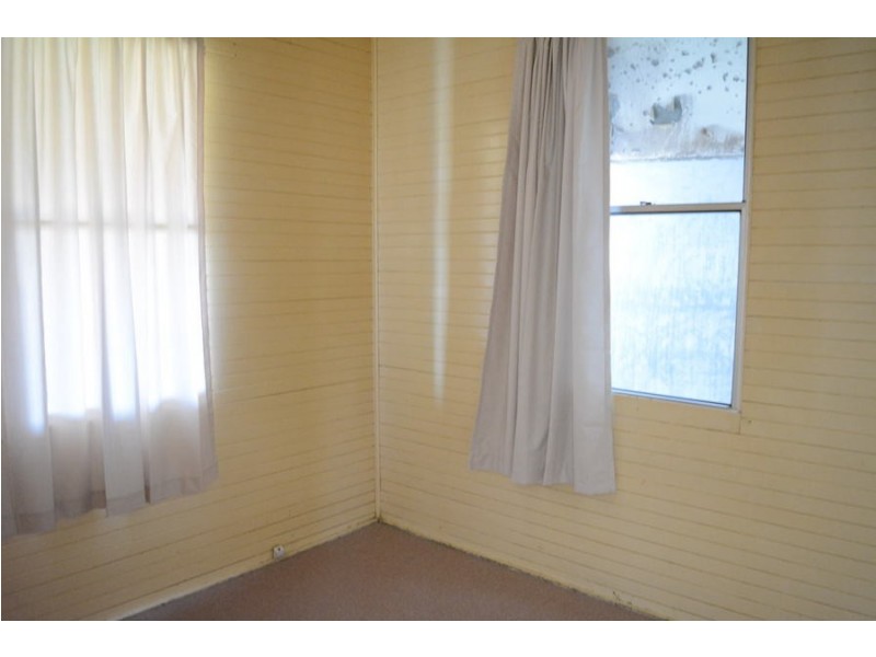 2 Archibald Street, Toowoomba City QLD 4350