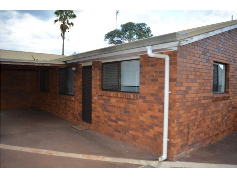 1/195 Tor Street, Wilsonton QLD 4350