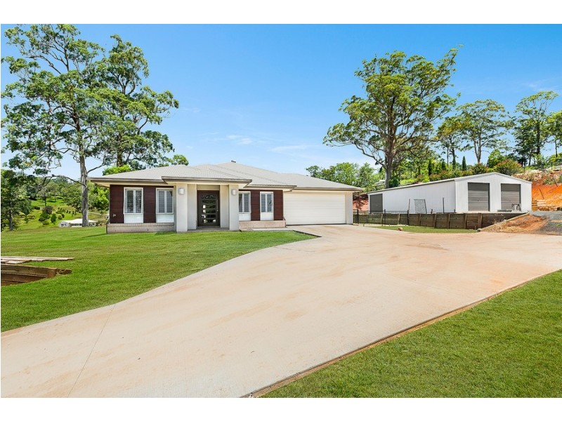 21 Zuccoli Drive, Blue Mountain Heights QLD 4350