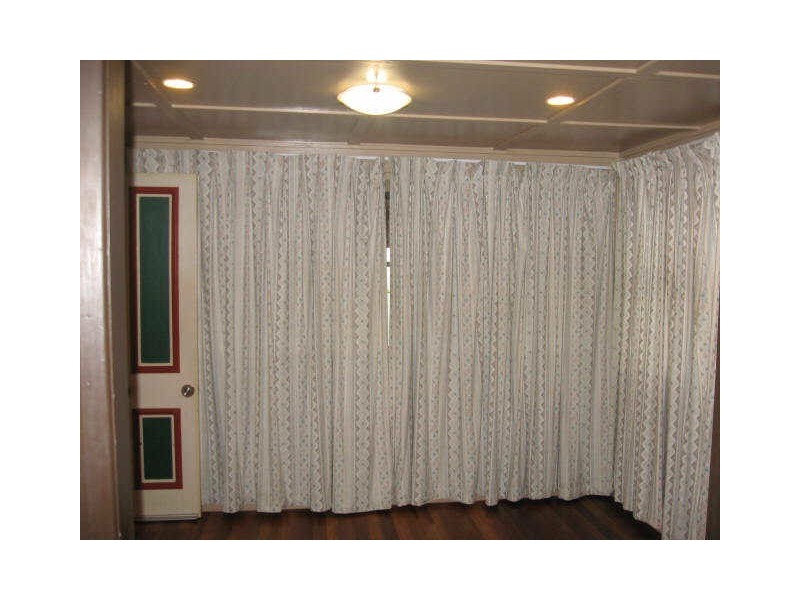 10 Kennedy Street, North Toowoomba QLD 4350