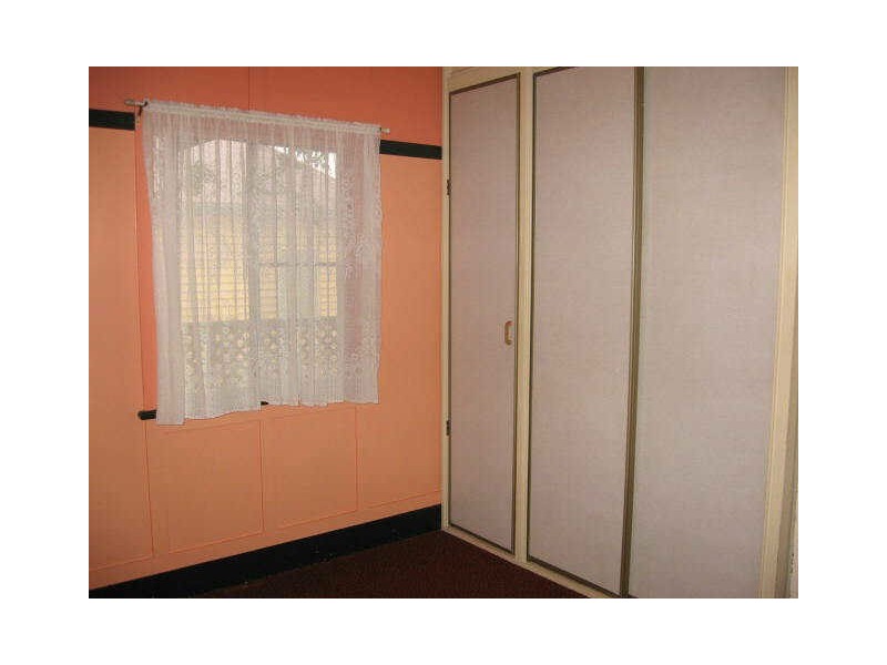 10 Kennedy Street, North Toowoomba QLD 4350