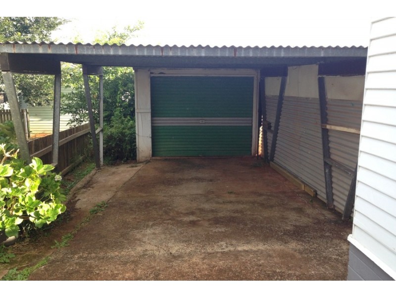 6 Nuss Street, Wilsonton QLD 4350