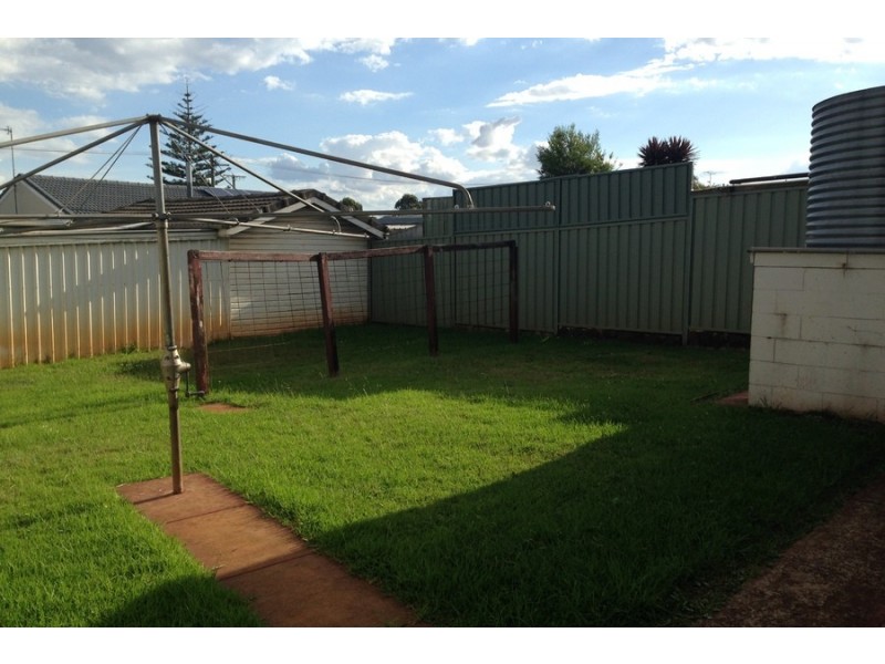 6 Nuss Street, Wilsonton QLD 4350