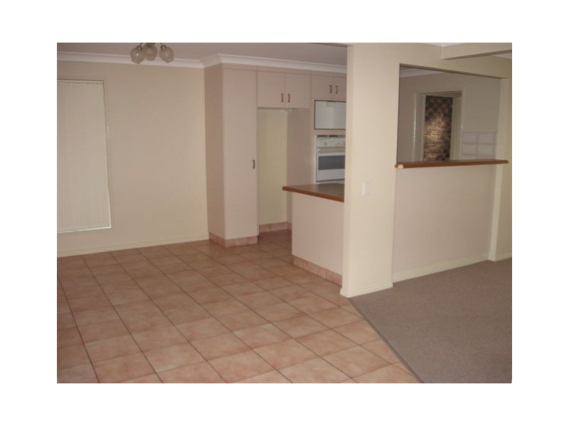 1/390 Stenner Street, Darling Heights QLD 4350
