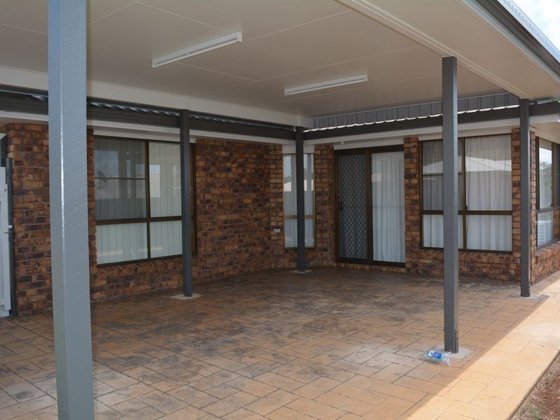 12 Danica Court, Kearneys Spring QLD 4350