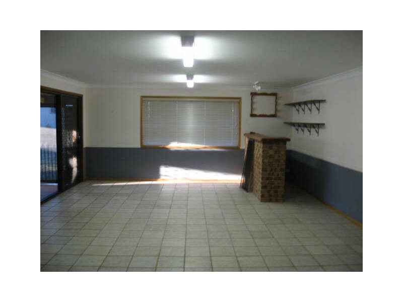 63 Valley View Drive, Meringandan QLD 4352