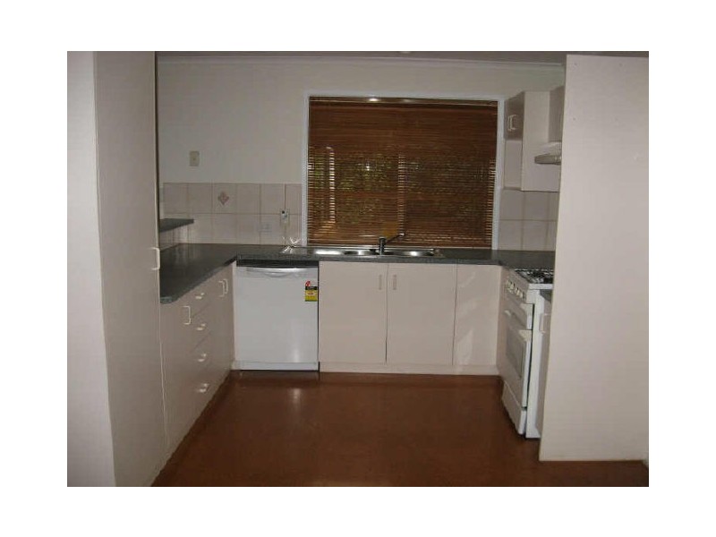 29 Gainsborough Drive, Glenvale QLD 4350