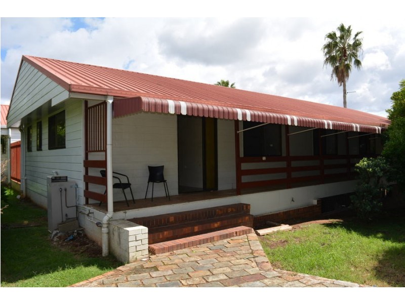 311 Bridge Street, Wilsonton QLD 4350