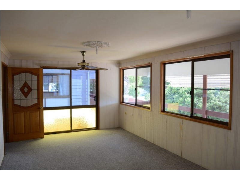 311 Bridge Street, Wilsonton QLD 4350