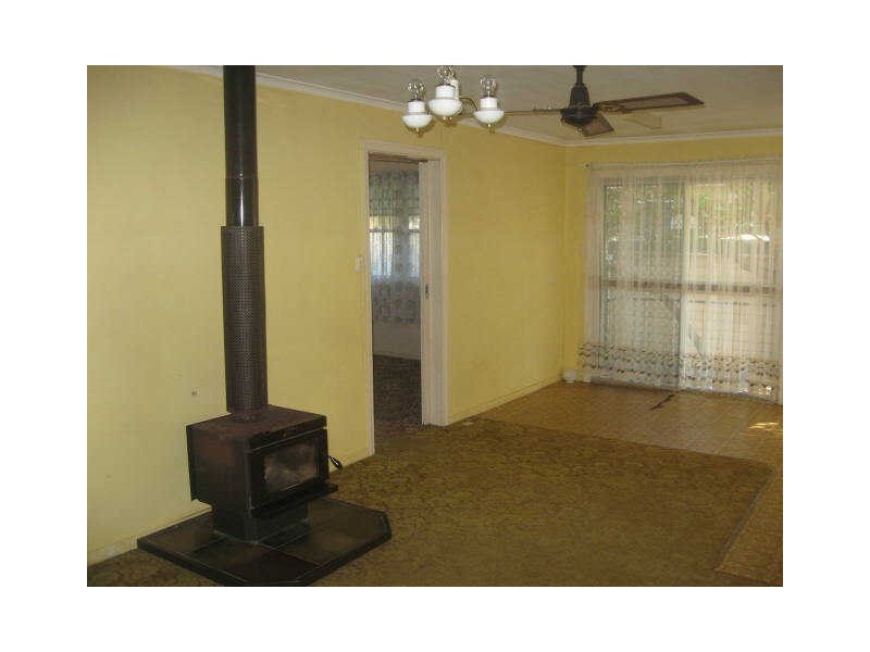 5 Weetwood Street, Newtown QLD 4350