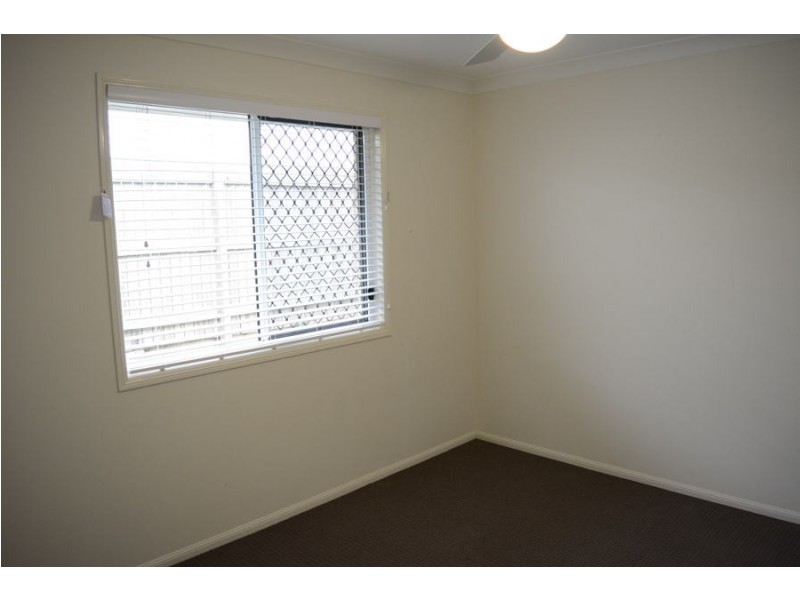 2 Opal Street, Glenvale QLD 4350