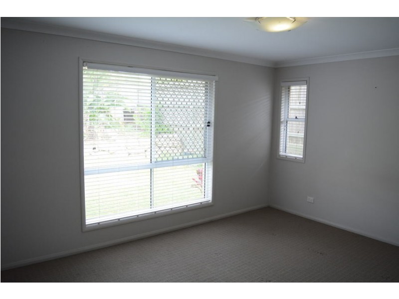1 Yearling Close, Glenvale QLD 4350