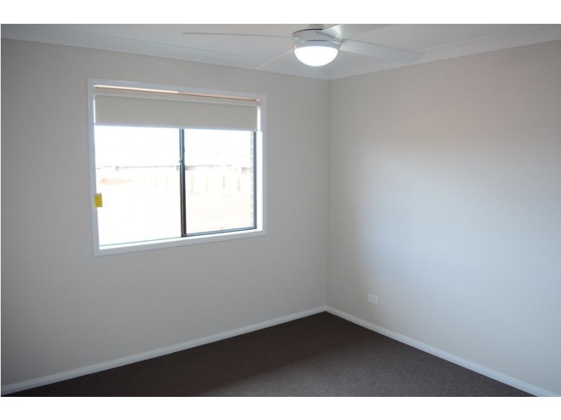 34 Entabeni Drive, Kearneys Spring QLD 4350