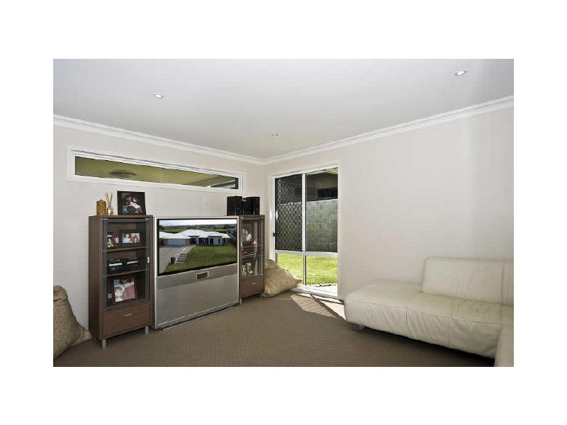 13 Barambah Street, Glenvale QLD 4350