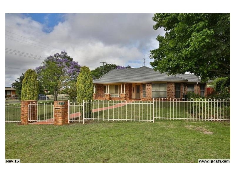 35 Leslie Street, Rangeville QLD 4350