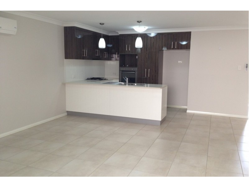 3/212 South Street, South Toowoomba QLD 4350