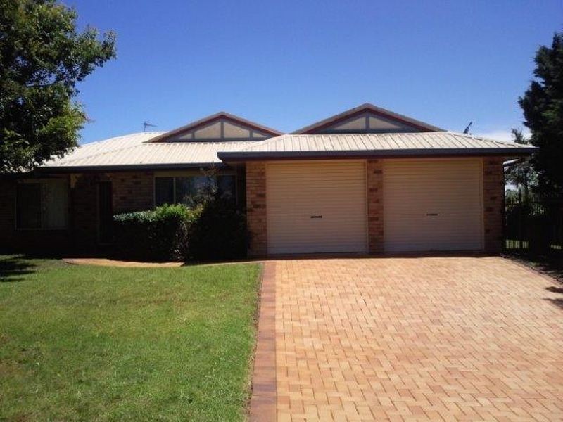 3 Heather Street, Kearneys Spring QLD 4350