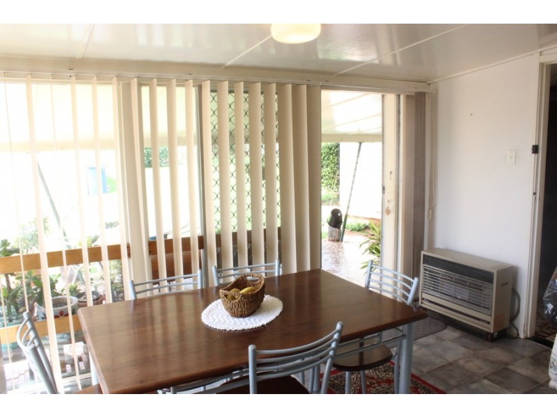 18 Ruthven Street, Harlaxton QLD 4350