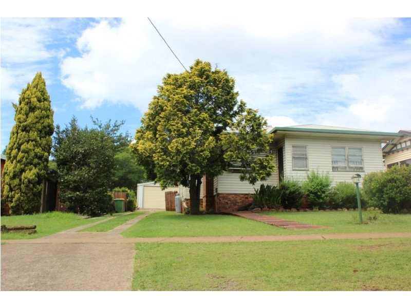 18 Ruthven Street, Harlaxton QLD 4350