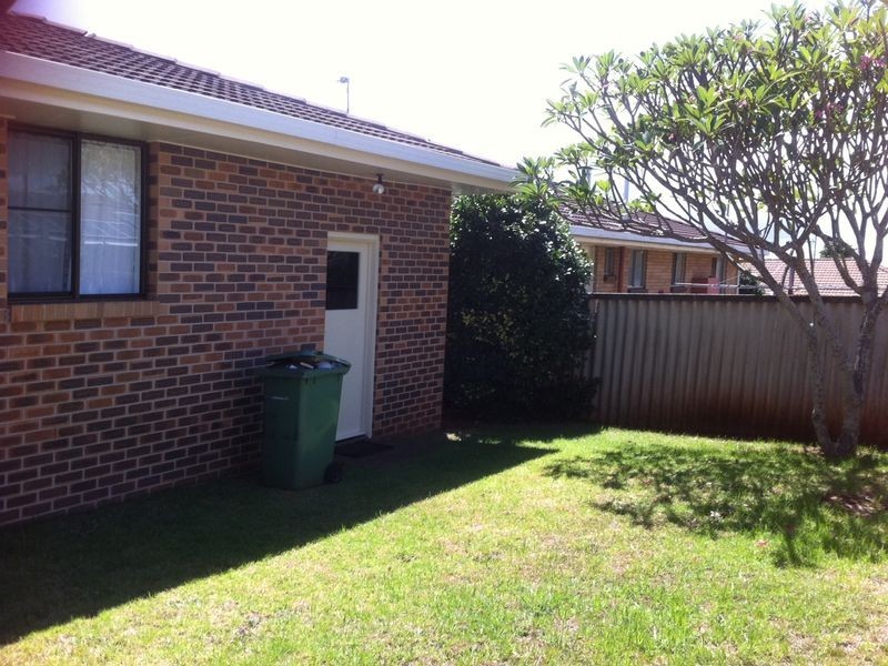 2/10 Clive Crescent, Darling Heights QLD 4350