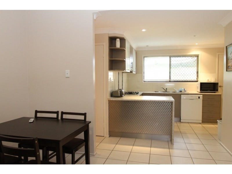 1/59 Kitchener Street, South Toowoomba QLD 4350