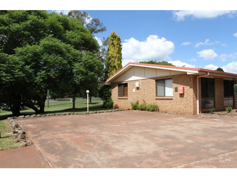 1/59 Kitchener Street, South Toowoomba QLD 4350