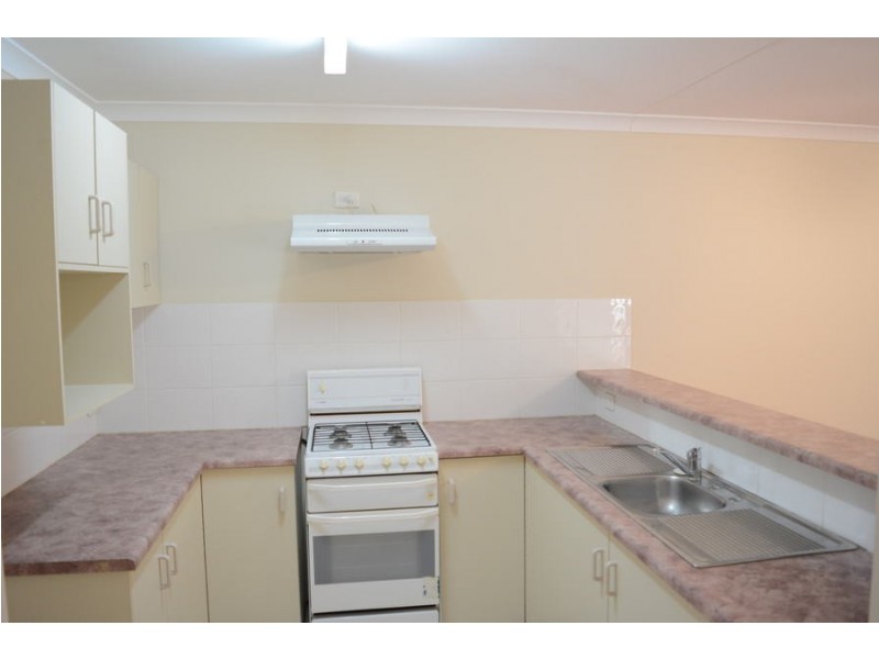 2/14 Beer Court, Kearneys Spring QLD 4350
