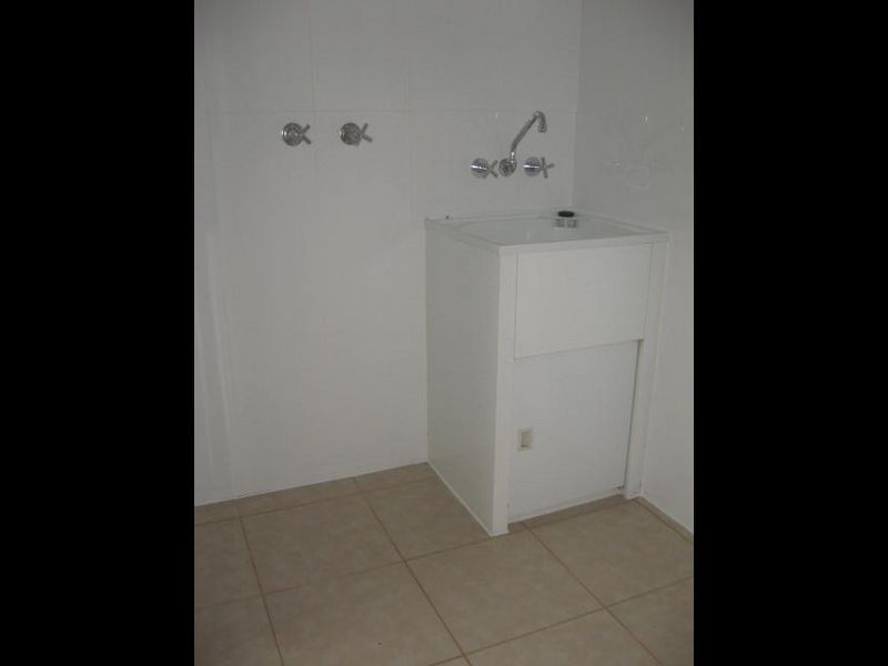 7/248 James Street, NEWTOWN, Toowoomba QLD 4350