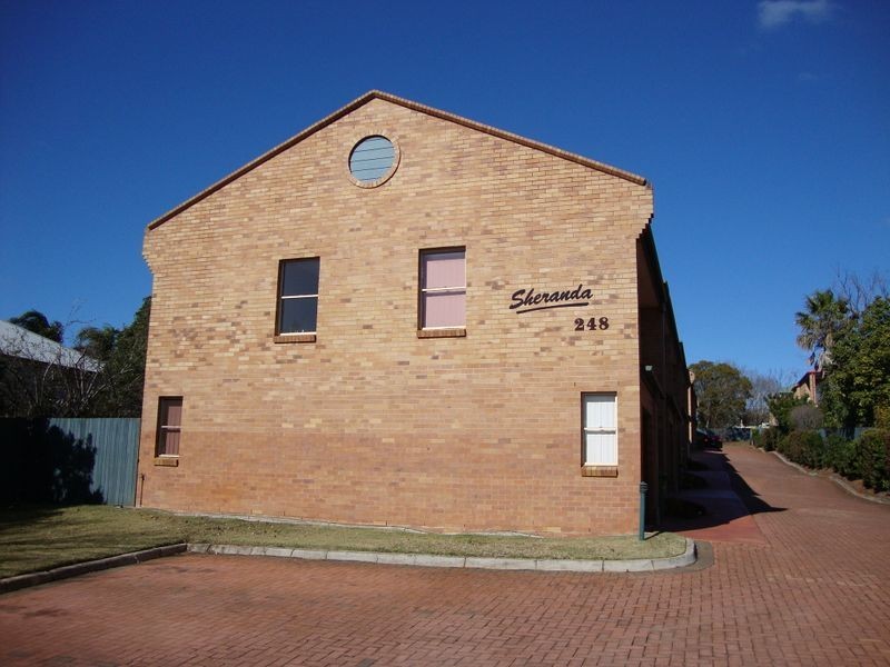 7/248 James Street, NEWTOWN, Toowoomba QLD 4350